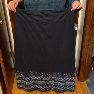 Long navy knit skirt